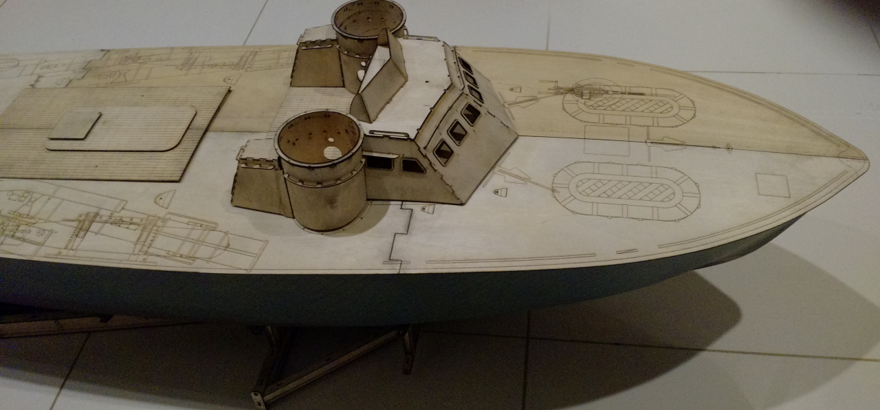 John's Subdeck (forward) detailing the Torpedo Tubes for the Higgins Deck - John Drain's Model PT-Boat Site