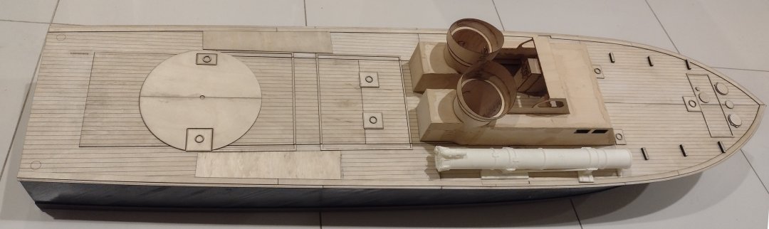 hatch outlines in place