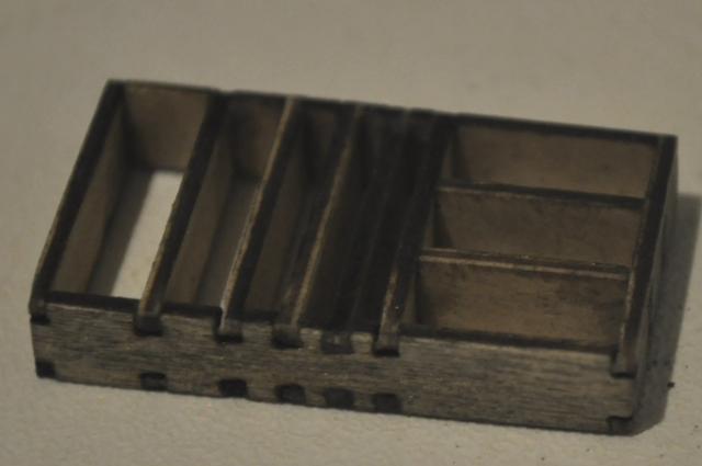 The Flare Box which sits on top of the Bridge - John Drain's Model Boat Site