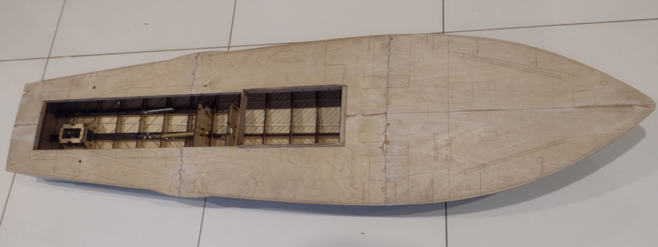 Subdecks fitted! - John Drain's Model PT-Boat Site