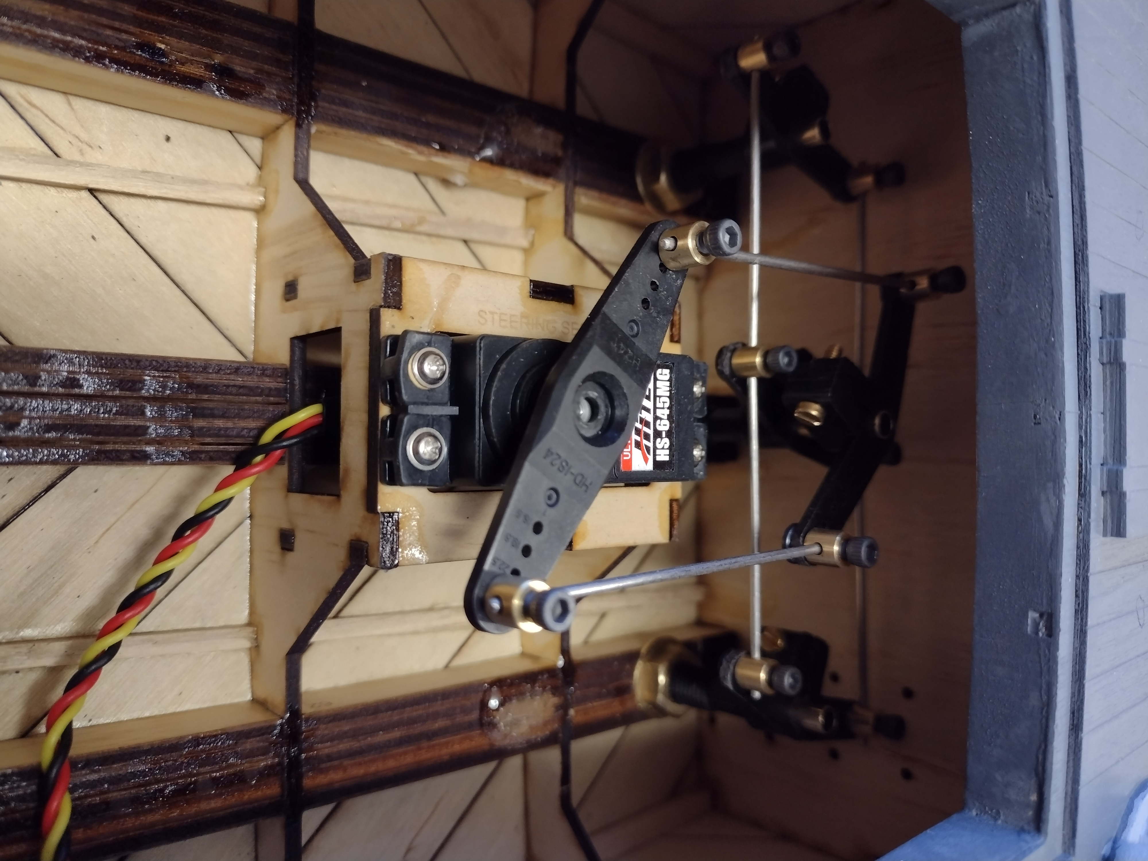 Fitted rudder control setup. - John Drain's Model PT-Boat Site
